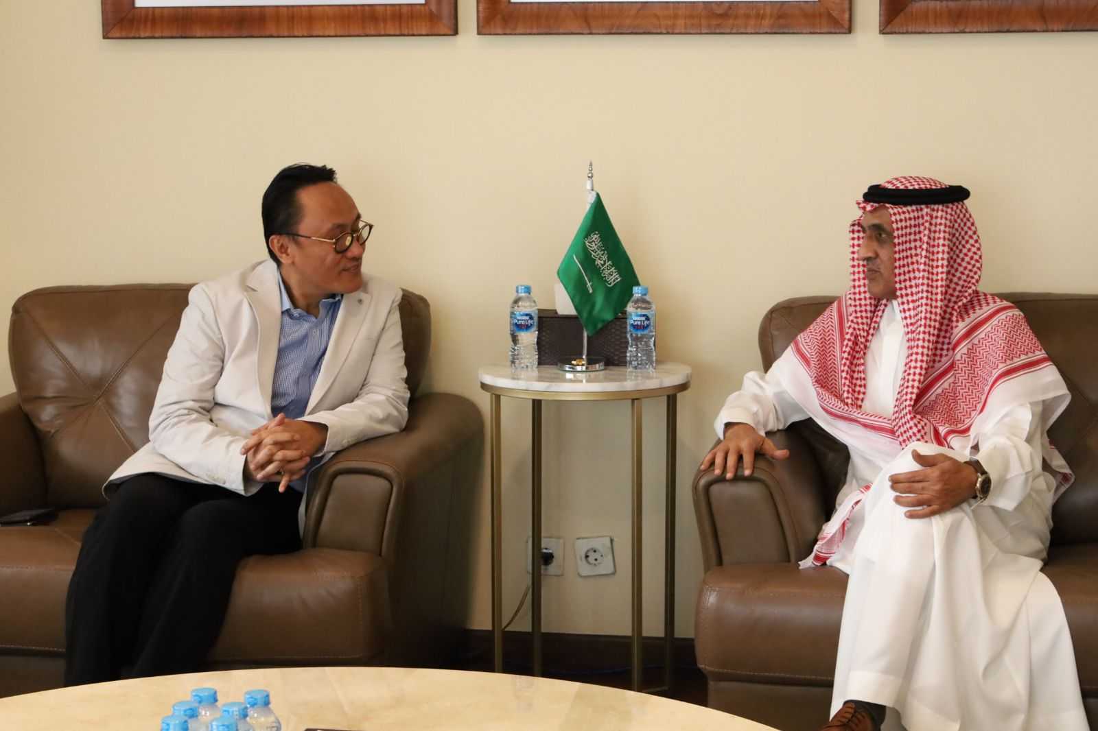 Pertemuan Kepala BPJPH dengan Dubes Arab Saudi