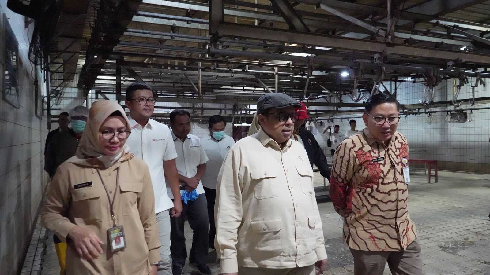 Kunjungi RPH, Kepala BPJPH Dorong Sertifikasi Halal Sektor Hulu 