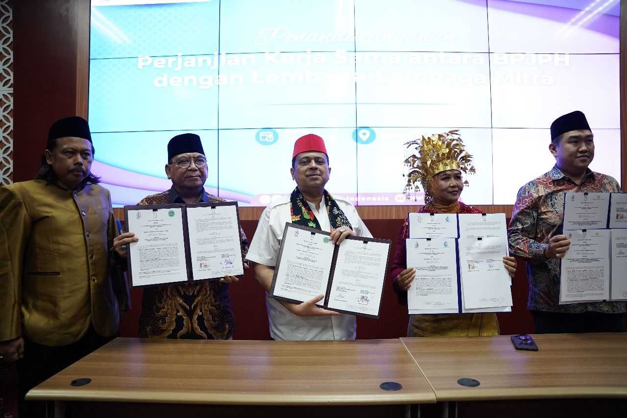 Kolaborasi BPJPH & Indonesia Halal Partnership Targetkan Fasilitasi 400 ribu Pelaku Usaha UMK Dapat Sertifikat Halal