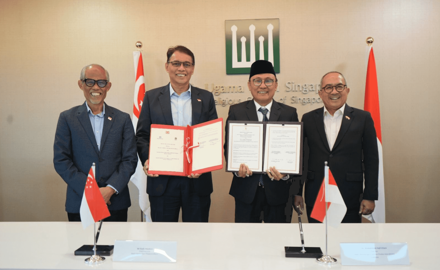 BPJPH and MUIS Sign MoU on Halal Product Assurance