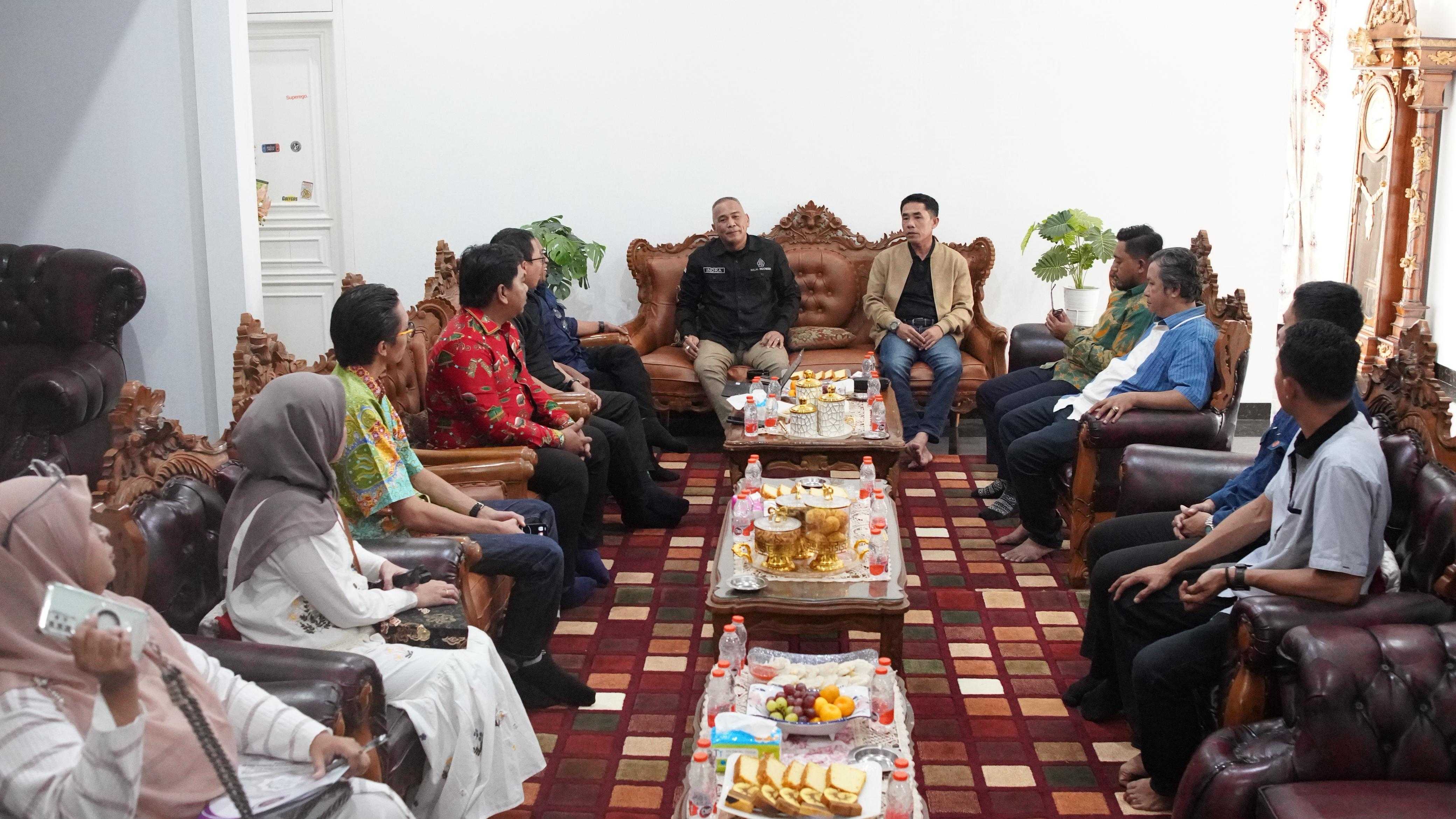 BPJPH Gandeng Pemda & DPRD Lampung Barat Bahas Implementasi Regulasi JPH dalam Penguatan Ekosistem Halal Daerah