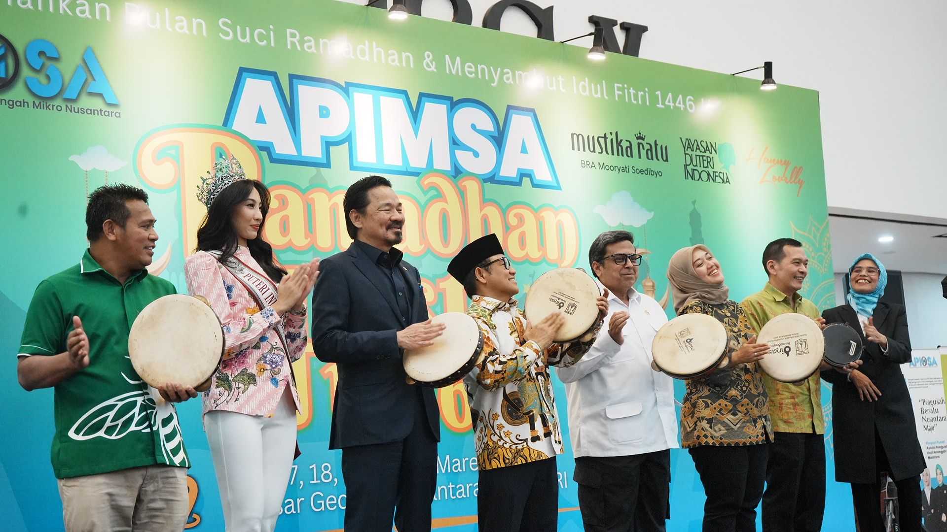 BPJPH dan Asosiasi Pengusaha Kecil Menengah Mikro Nusantara Tandatangani MoU di Ramadhan Fest 2025