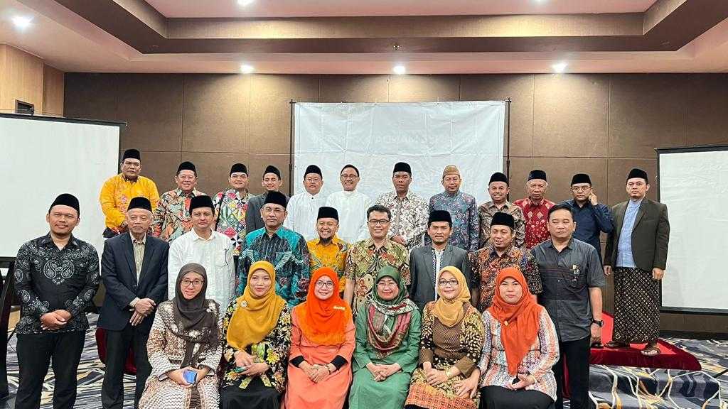 Percepat Capaian Sertifikasi, Menag Tunjuk Tim Plt Komite Fatwa Produk Halal