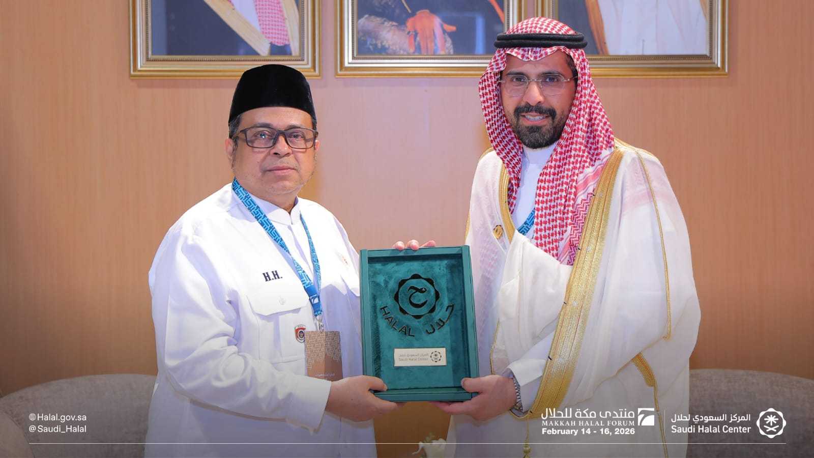 Di Makkah Halal Forum, Kepala BPJPH Tandatangani Kerja Sama Strategis Jaminan Produk Halal Indonesia–Arab Saudi