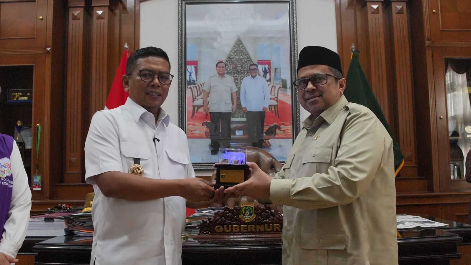 Kepala BPJPH dan Gubernur Banten Bahas Pembangunan UPT BPJPH untuk Dukung Penguatan Ekosistem Halal