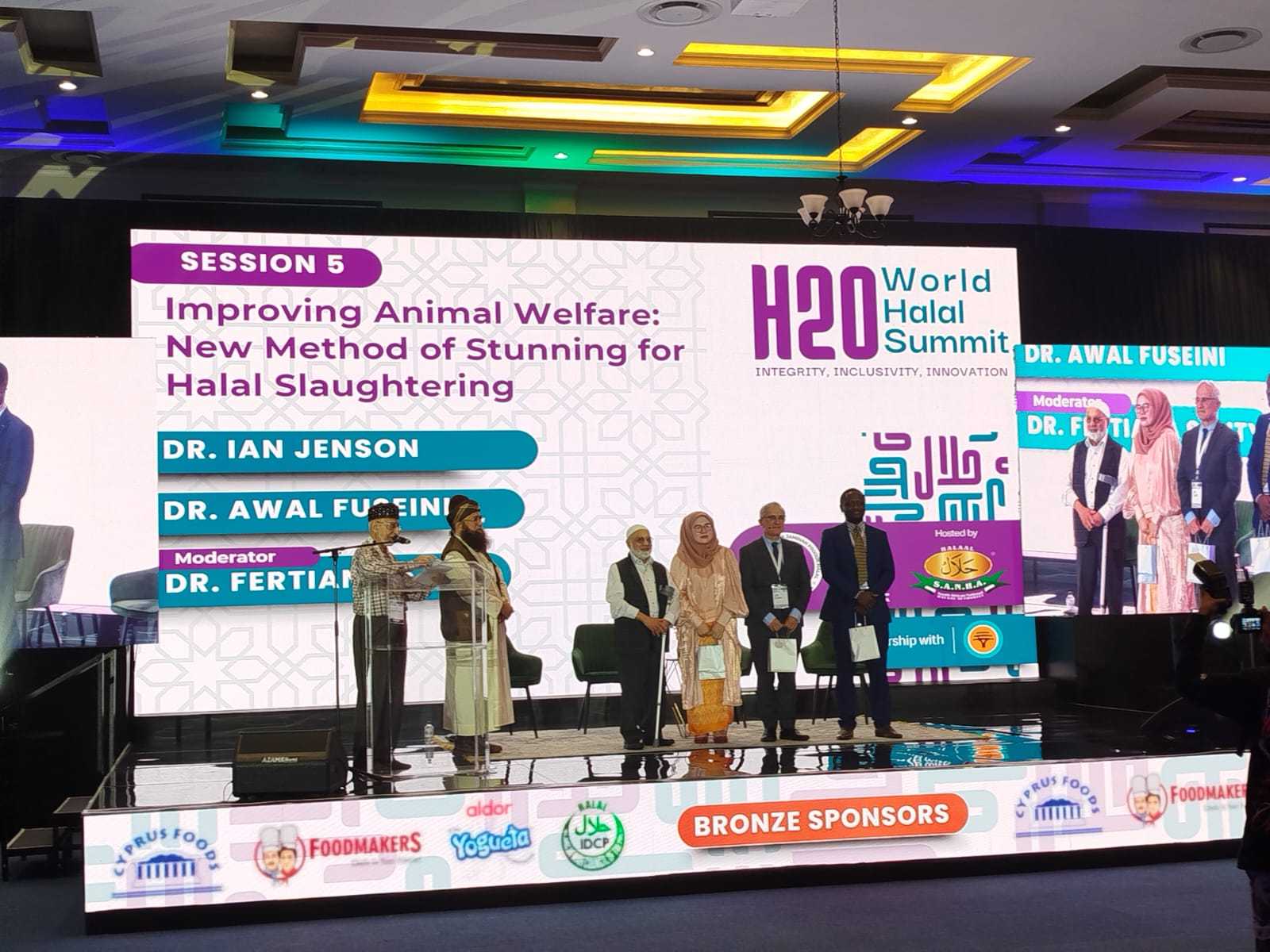 BPJPH Terbitkan Recognition Agreement untuk 31 Lembaga Halal Dunia pada H20 Summit 202