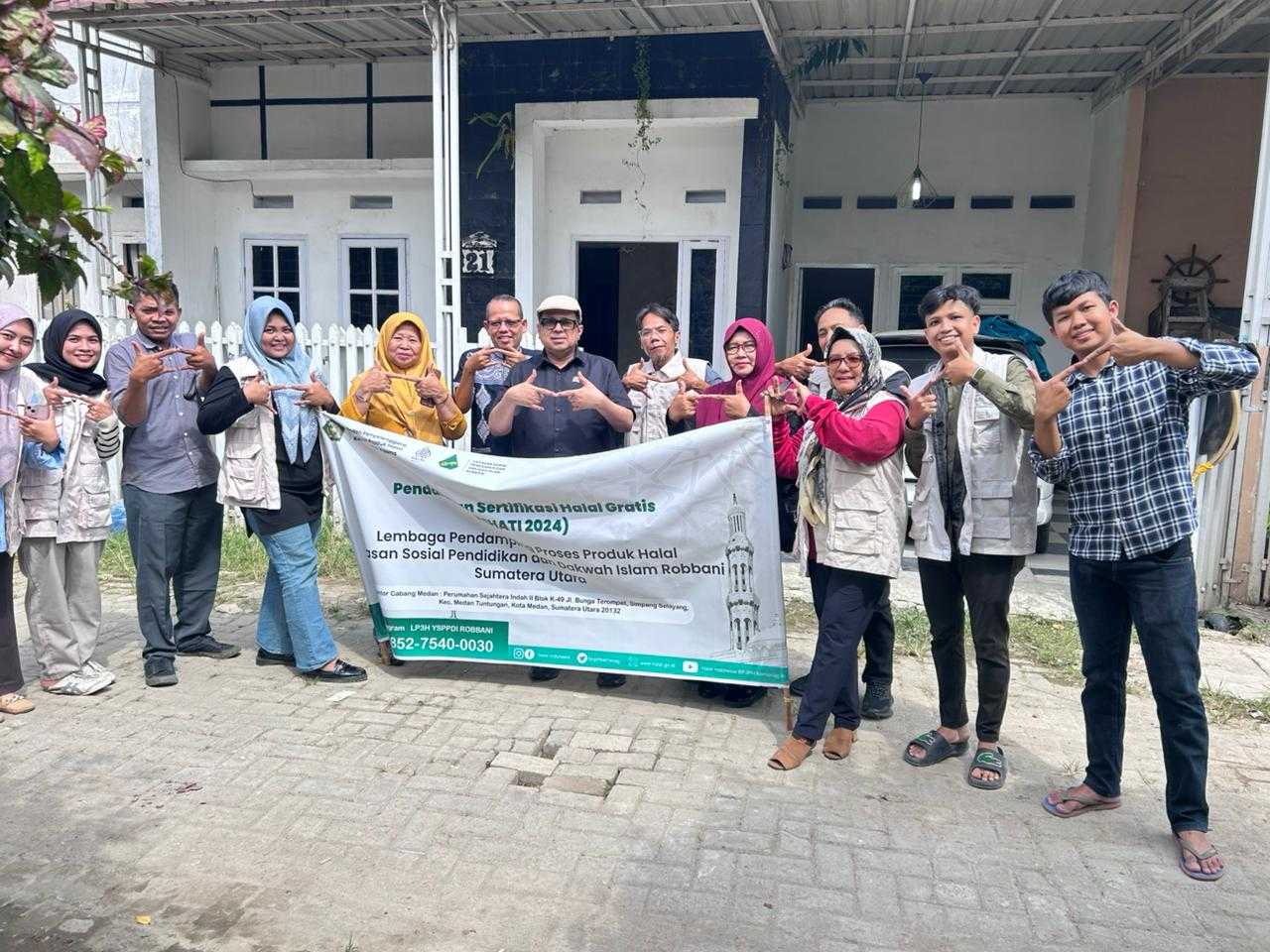 Kepala BPJPH Tinjau Korban Banjir Medan, Gerakkan Ribuan Pendamping Halal Bantu Penanganan Bencana